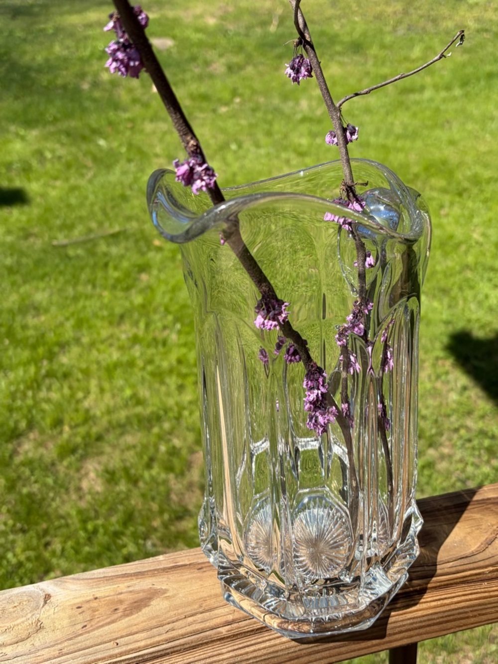 Vintage Clear Glass Pitcher Paneled Starburst Base Scalloped Rim Farmhouse Vase - Picture 4 of 10